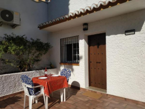 Encantador Apartamento-Céntrico-con Amplio Jardín, Torremolinos